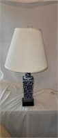 Vintage Asian Style Blue & White Porcelain Lamp