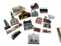 Misc Box Lot Small Wooden Houses