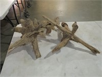 (2) PCS OF DRIFT WOOD