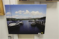 Print on canvas boats
