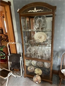 GLASS FRONT - LIGHTED HUTCH