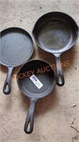 Wagner cast iron fry pan lot