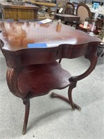 Wood End Table with damaged leg, 24 X 24