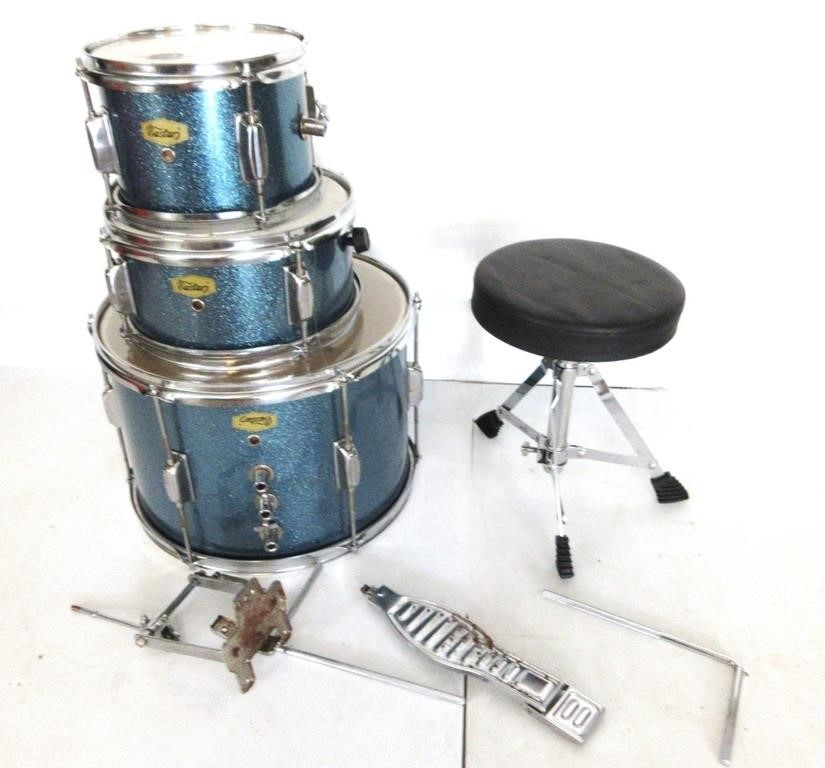 Eastar Drums W/Extra Parts & Stool