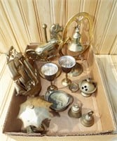 Vintage brass deco figures, accent pieces box