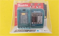 MAKITA LXT LITHIUM ION CHARGER