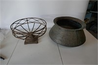 Copper Pot  14"D& Metal Pot Stand
