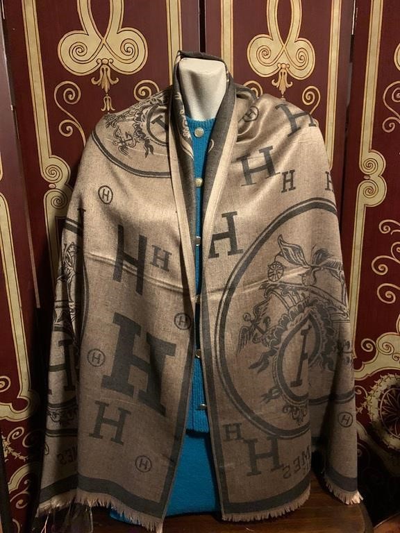 New with tag HERMES Bicolor Long Scarf As New