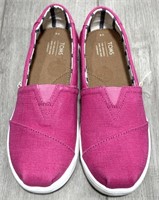 Tom’s Ladies Classic Canvas Shoes Size 4