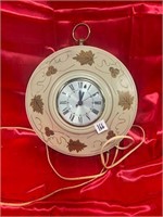 MCM Electric clock, Berry and Leaf