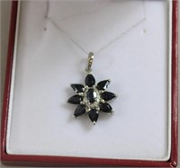 Genuine sapphire flower necklace