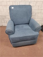 Rocker reclining chair (in good condition)