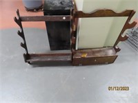 (2) Wooden Wall Hanging Gun Rack Holders