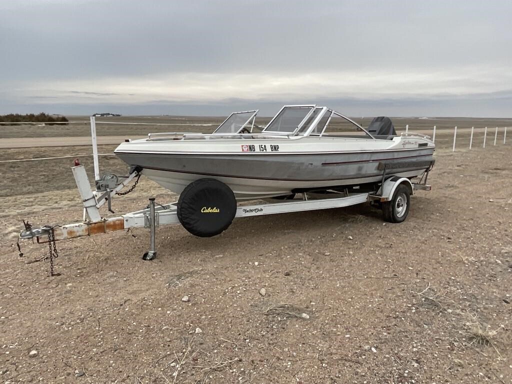 1989 Euroline 19’ White Boat & Yacht Club Trailer