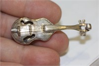 A Miniature Sterling Chello