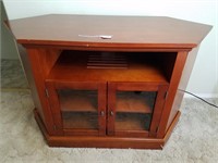 Nice TV Stand Cabinet 30x48x20 1/2