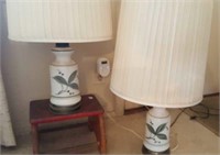 2 table lamps with floral on white base