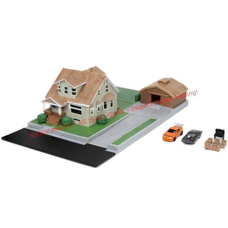 Toretto House Diorama with Vehicles from Fast a