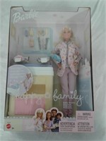 BABY DOCTOR BARBIE Happy Family new in box nrfb