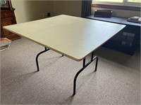 Good Folding Table, 31"x 38"