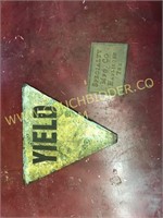 Small brass Placard and truck yield sign