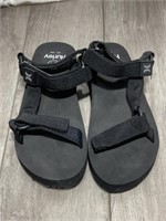 Hurley Ladies Sandals Size 8 (light Use)