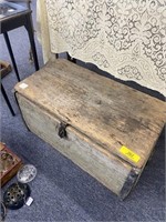 Antique Trunk 26"x14"13"