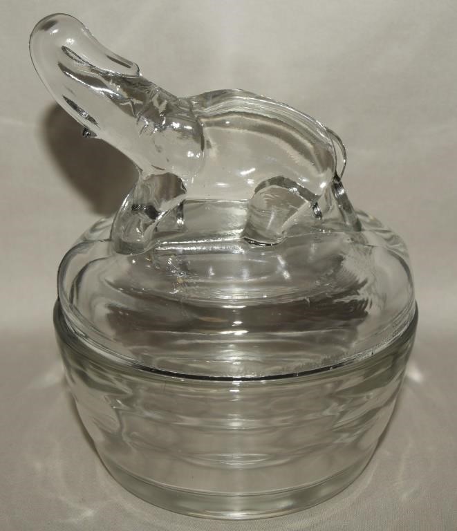 Vtg Jeannette Glass 2pc Elephant Powder Jar 5t