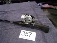 Daiwa Silvercast 210RL Reel w/Rod