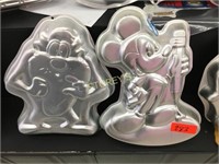 Wilton 1995 Tazmania Devil & 1983 Mickey Mouse