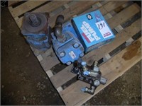 2 hyds pumps, 1 for parts,control valve, fuel pump