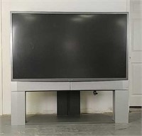 72 inch Tosbiba projection TV