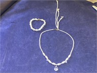 Glass Bead Fashion Necklace and Bracelet