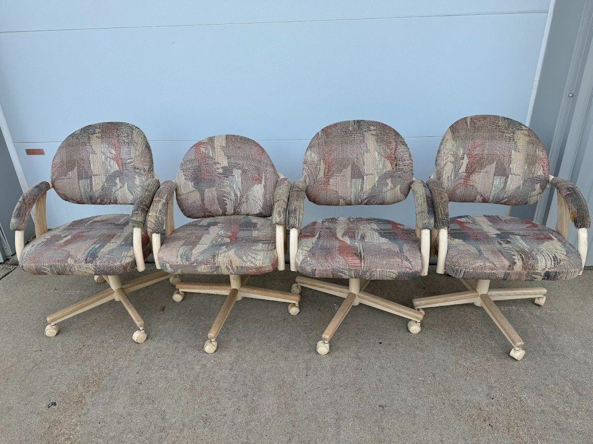 Set of 4 Reclining Dining Swivel Chairs