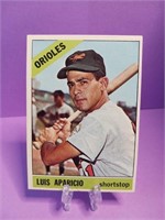 OF) Sportscard 1965 Luis Aparicio