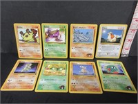 8-1999/2000 POKEMON CARDS