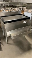 PERLICK Jockey Box Under Bar ICE Bin (30 in W x