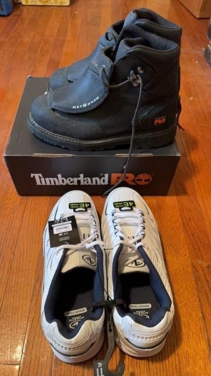 NEW TIMBERLAND BOOTS SIZE 10.5W, TENNIS SHOES