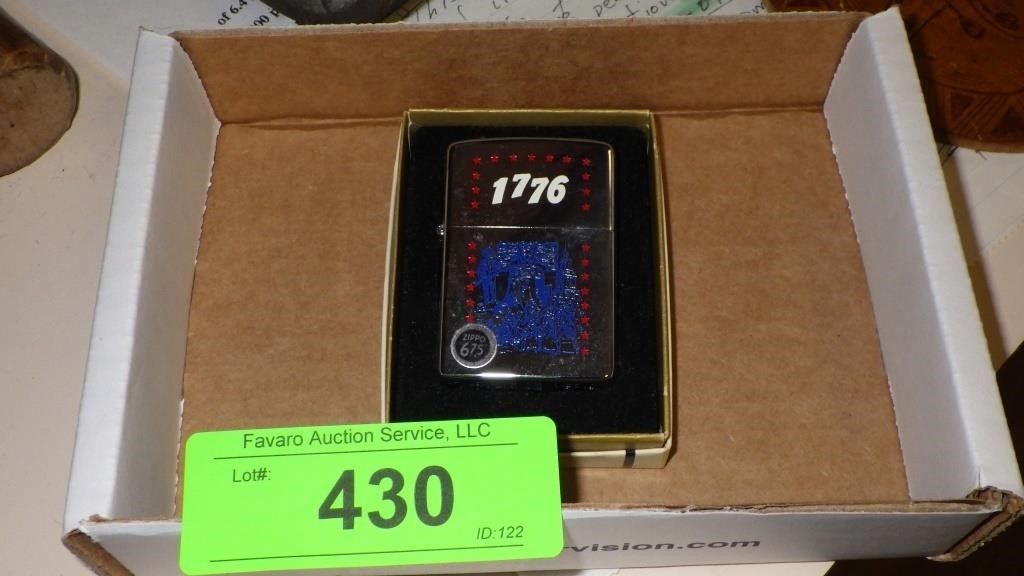 VINTAGE ZIPPO LIGHTER IN ORIGIANL BOX