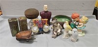 Tray Lot Of Assorted Vintage Items