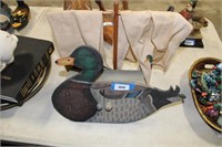 DUCK CABINET AND TOWEL HOLDER