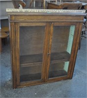 Antique wood cabinet - info