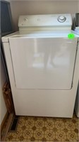 MAYTAG DRYER WITH THREE LEVEL TEMPERATURE CONTROL