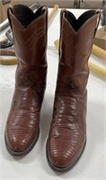Size 8.5D Justin Boots