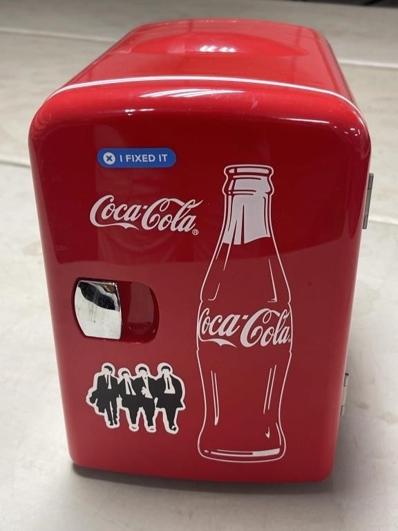 Small Coca Cola Mini-Fridge