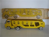 Vintage Tonka metal Car Carrier No. 2840 in