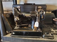 F- Vintage Singer 221 Featherlight Sewing Machine