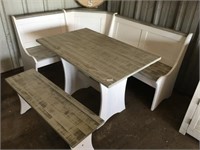 Nice Corner Breakfast Nook Table / Bench Set