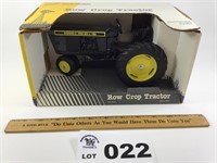 SCALE MODELS ROW CROP TRACTOR 1/16 scale,