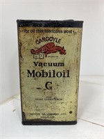 1920's Gargoyle Mobiloil Vacuum "C" Tin